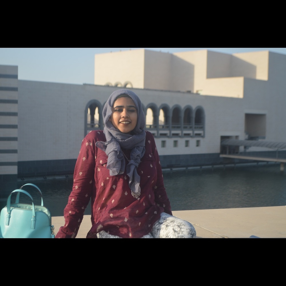 Red Ann Taylor LOFT shirt, size XL